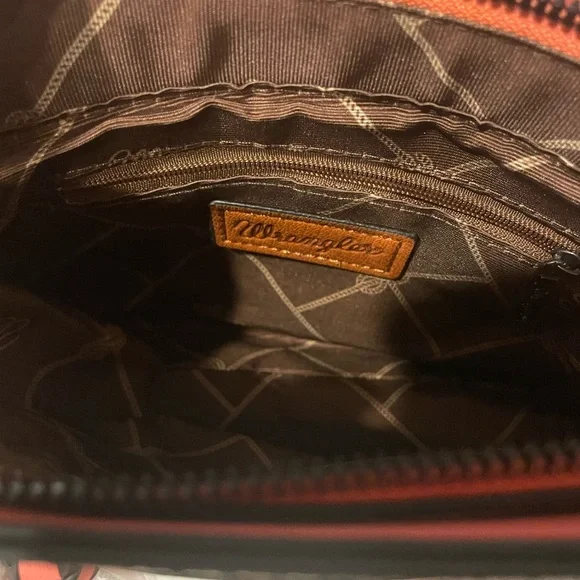 Wrangler Two-Tone Pink Crossbody Bag - Picture 3 of 4